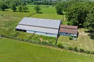 46W989 Kelley Rd, Hampshire, IL 60140 - Photo 3