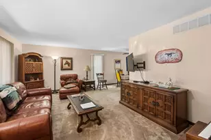 46W989 Kelley Rd, Hampshire, IL 60140 - Photo 9