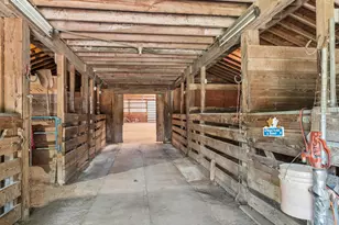 46W989 Kelley Rd, Hampshire, IL 60140 - Photo 33