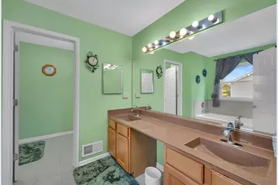 1004 Phelps Lane, Shorewood, IL 60404 - Photo 21