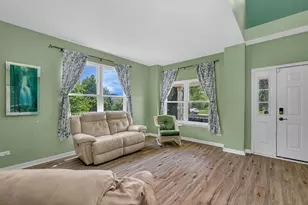 1004 Phelps Ln, Shorewood, IL 60404 - Photo 5