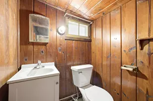 37W961 Bowes Rd, Elgin, IL 60124 - Photo 35