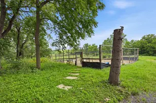37W961 Bowes Rd, Elgin, IL 60124 - Photo 47