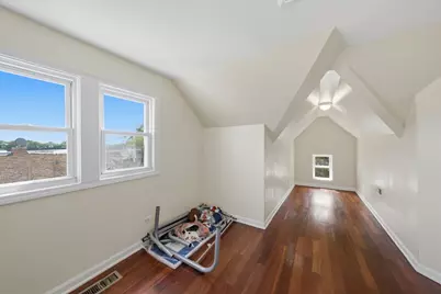 6735 S Eberhart Avenue, Chicago, IL 60637 - Photo 31