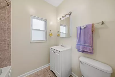 6735 S Eberhart Avenue, Chicago, IL 60637 - Photo 25