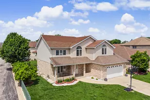 7716 Leclaire Ave, Burbank, IL 60459 - Photo 3