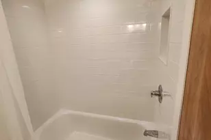 8916 Gross Point Rd, Skokie, IL 60077 - Photo 21
