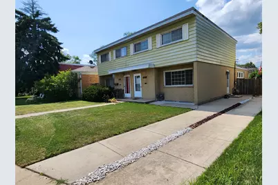 8916 Gross Point Road, Skokie, IL 60077 - Photo 3