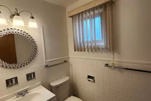 8916 Gross Point Rd, Skokie, IL 60077 - Photo 13