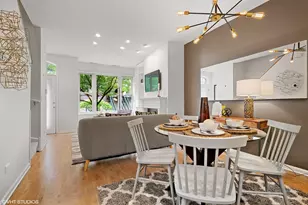 1345 S Indiana Pkwy, Chicago, IL 60605 - Photo 7