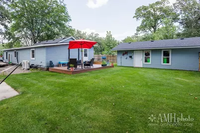 2 Elmwood Avenue, Momence, IL 60954 - Photo 31
