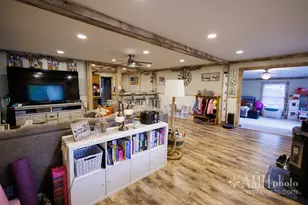 2 Elmwood Ave, Momence, IL 60954 - Photo 5