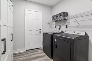 1124 59th St, Downers Grove, IL 60516 - Photo 21