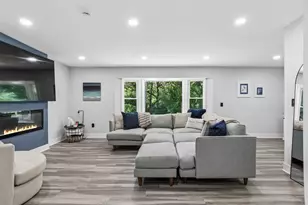 1124 59th St, Downers Grove, IL 60516 - Photo 5