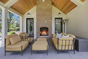 1360 W Everett Rd, Lake Forest, IL 60045 - Photo 5