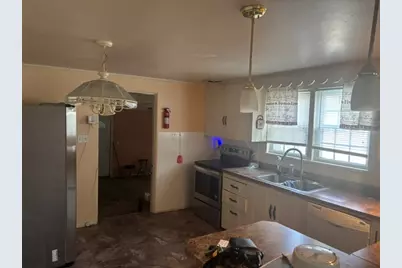 810 E 7th Street, Centralia, IL 62801 - Photo 5