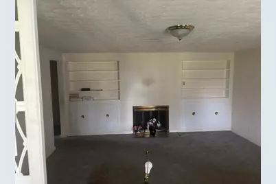 810 E 7th Street, Centralia, IL 62801 - Photo 3
