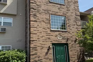330 Cunat Blvd, Richmond, IL 60071 - Photo 1