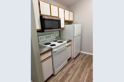 330 Cunat Boulevard #3D, Richmond, IL 60071 - Photo 3