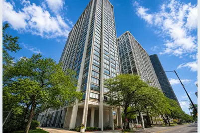 5455 N Sheridan Road #1715, Chicago, IL 60640 - Photo 1
