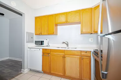 5950 N Kenmore Avenue #208, Chicago, IL 60660 - Photo 5