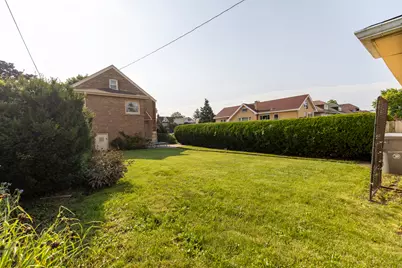 2246 Clinton Avenue, Berwyn, IL 60402 - Photo 27