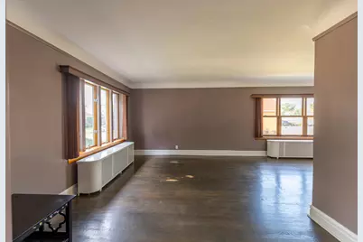 2246 Clinton Avenue, Berwyn, IL 60402 - Photo 7