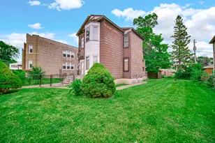8917 S Hermitage Ave, Chicago, IL 60620 - Photo 3