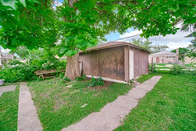 8917 S Hermitage Avenue, Chicago, IL 60620 - Photo 21