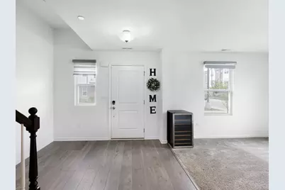 1534 Slade Way, Des Plaines, IL 60018 - Photo 3