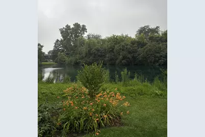 835 Waterview Circle #5, Vernon Hills, IL 60061 - Photo 3