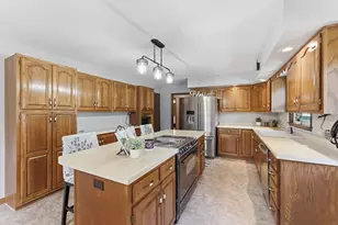 1017 11th Ave, Orion, IL 61273 - Photo 9