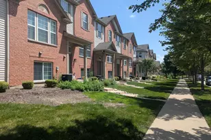 485 Conservatory Ln, Aurora, IL 60502 - Photo 3