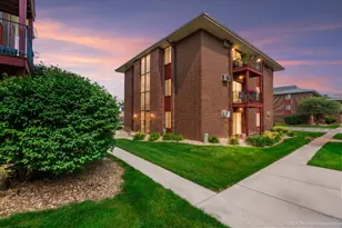 15816 Terrace Dr, Oak Forest, IL 60452 - Photo 1