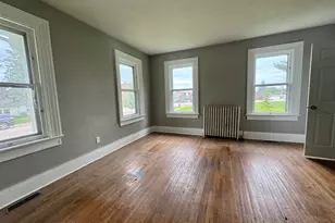 204 S Main St, Sheffield, IL 61361 - Photo 11