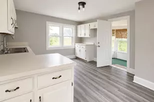 204 S Main St, Sheffield, IL 61361 - Photo 7