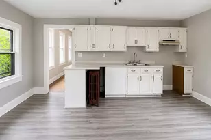 204 S Main St, Sheffield, IL 61361 - Photo 5