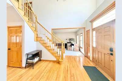 2052 Gardner Circle E, Aurora, IL 60503 - Photo 3