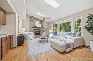 6036 Mill Bridge Ln, Lisle, IL 60532 - Photo 3