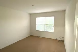 918 Oak Ridge Blvd, Elgin, IL 60120 - Photo 15