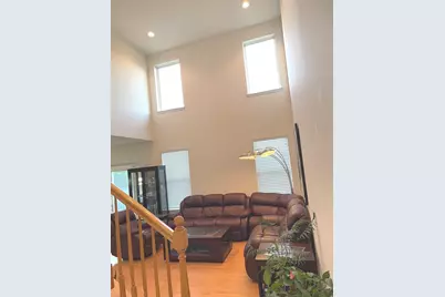 918 Oak Ridge Boulevard, Elgin, IL 60120 - Photo 5