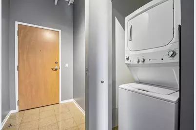 212 E Cullerton Street #409, Chicago, IL 60616 - Photo 17