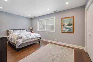 2545 N 72nd Ct, Elmwood Park, IL 60707 - Photo 15