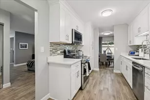 3030 Pheasant Creek Dr, Northbrook, IL 60062 - Photo 13