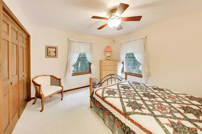 2899 Nish Road, Crystal Lake, IL 60012 - Photo 19