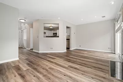 325 Odlum Court, Schaumburg, IL 60194 - Photo 7