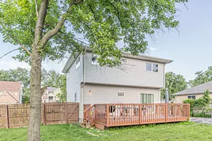 8820 Palisades Rd, Burr Ridge, IL 60527 - Photo 29