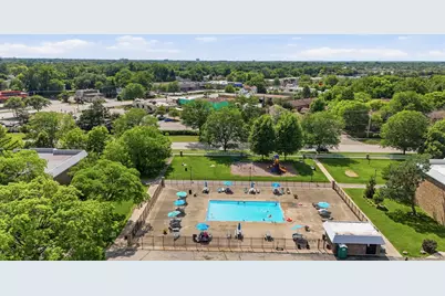 1621 N Windsor Drive #215, Arlington Heights, IL 60004 - Photo 27