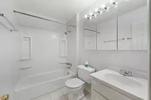 1621 N Windsor Dr, Arlington Heights, IL 60004 - Photo 19