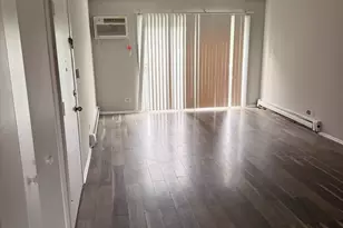 10479 Dearlove Rd, Glenview, IL 60025 - Photo 5